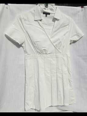 Kendall & Kylie White Collared Wrap-Style Midi Dress Sz M